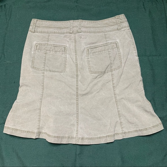 Mountain Hardware Flared Skirt Size 6 - Picture 2 of 5